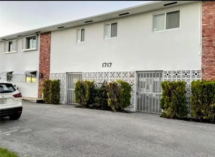 1717 Rodman Street #18, Hollywood, FL 33020 - #1