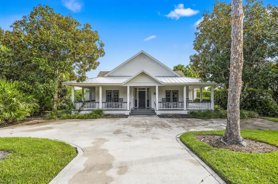 807 Carolina Circle Sw, Vero Beach, FL 32962 - #2
