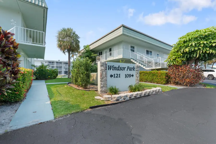 109 Wettaw Lane #101, North Palm Beach, FL 33408 - #2