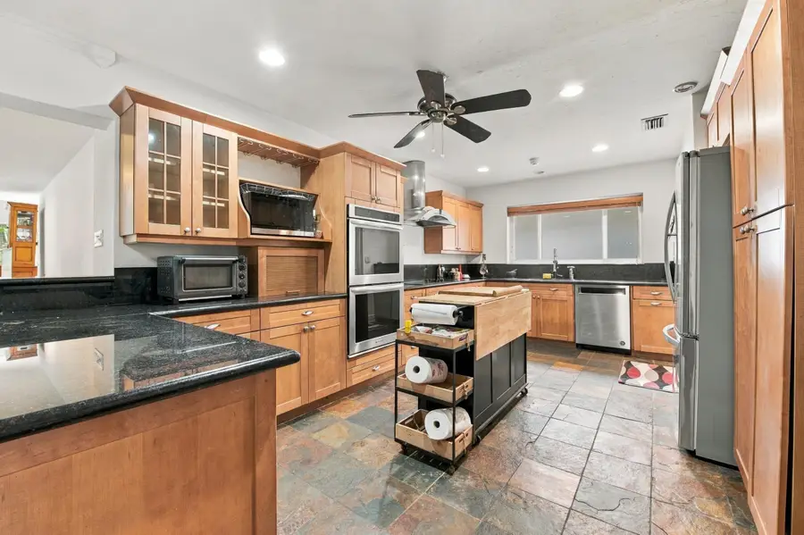 1818 NE 20th Street, Fort Lauderdale, FL 33305 - #3