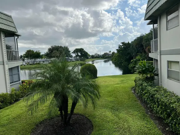 711 Monaco O Court, Delray Beach, FL 33446