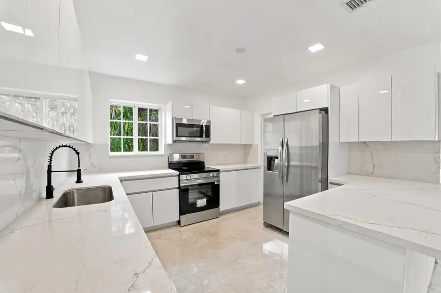110 NE 152nd Street, Miami, FL 33162 - #3