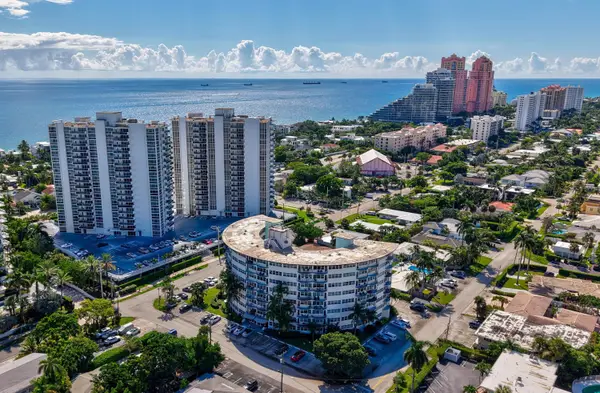 3250 NE 28th Street #104, Fort Lauderdale, FL 33308