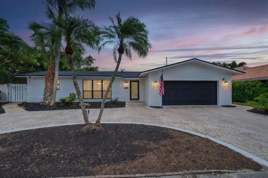 2102 NE 68th Street, Fort Lauderdale, FL 33308 - #3