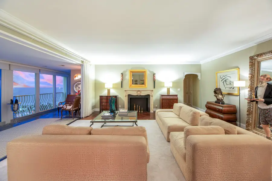 1 Las Olas Circle #PH3, Fort Lauderdale, FL 33316 - #3