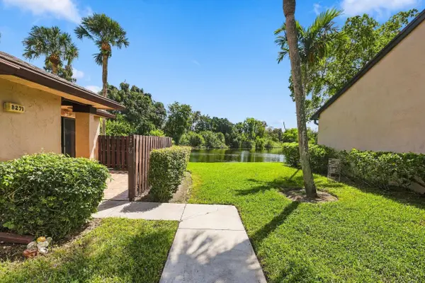 8271 Boca Glades Boulevard E, Boca Raton, FL 33434