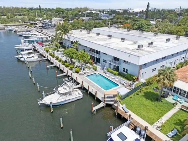 2400 NE 16th Street #212, Pompano Beach, FL 33062
