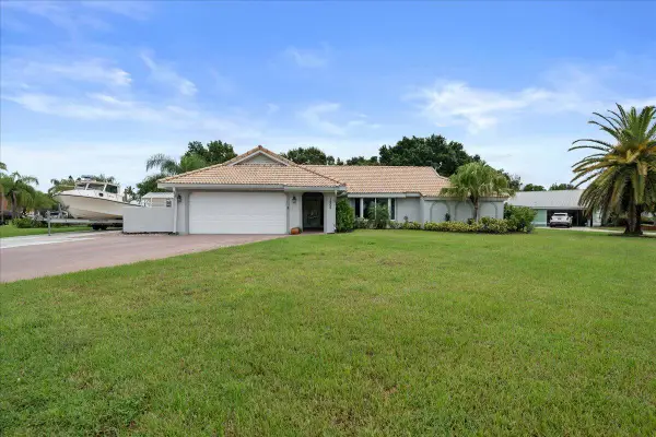 1802 SE Hanby Avenue, Port St Lucie, FL 34952