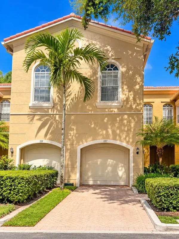 4991 Bonsai Circle #Apt 107, West Palm Beach, FL 33418