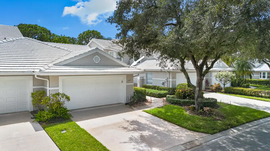 2380 SW Foxpoint Way, Palm City, FL 34990 - #2