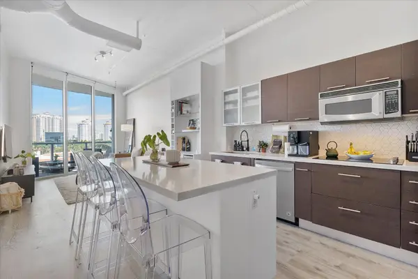3029 NE 188th Street #610, Aventura, FL 33180