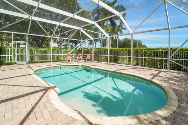 672 Gazetta Way, West Palm Beach, FL 33413