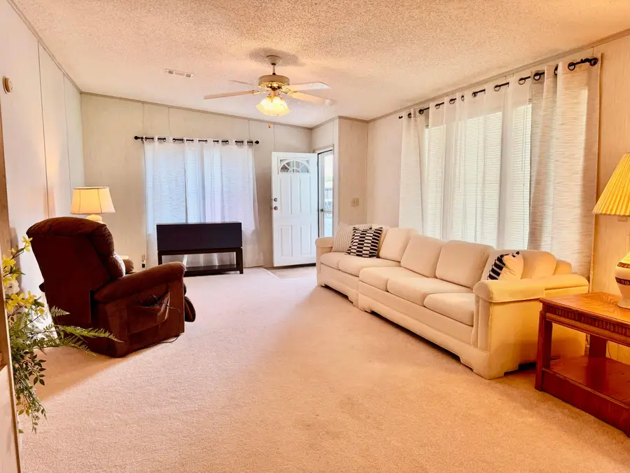 407 NE 8th Avenue, Okeechobee, FL 34972 - #3