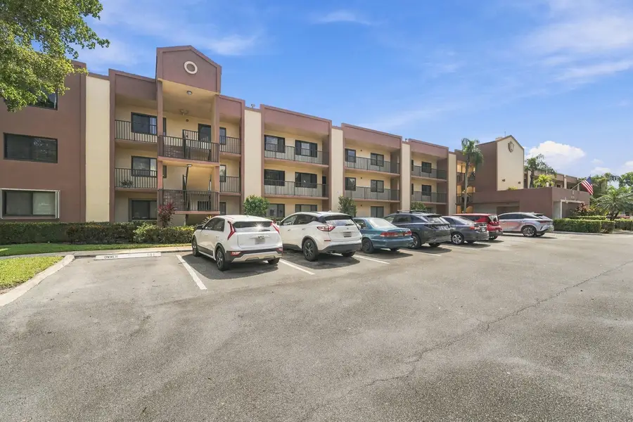 10607 W Clairmont Circle #109, Tamarac, FL 33321 - #3