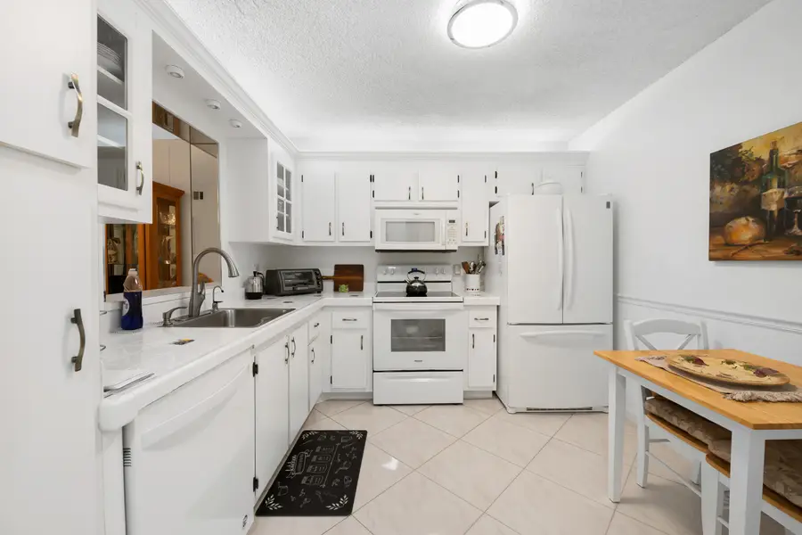 9095 Flynn Circle #2, Boca Raton, FL 33496 - #2