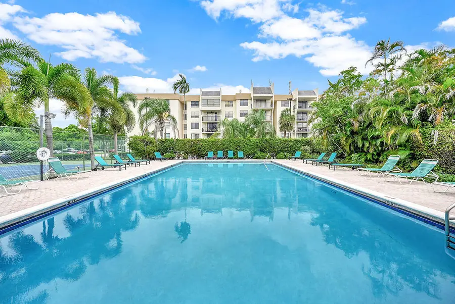 6190 Woodlands Boulevard #107, Tamarac, FL 33319 - #2
