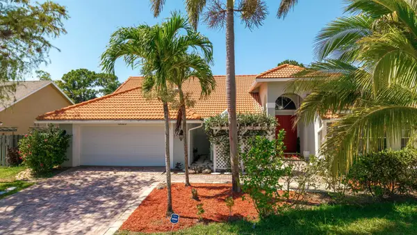 13525 Brixham Street, Wellington, FL 33414