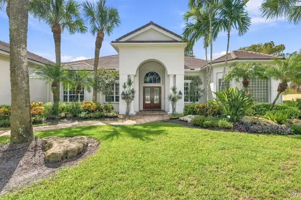 17104 Gulf Pine Circle, Wellington, FL 33414