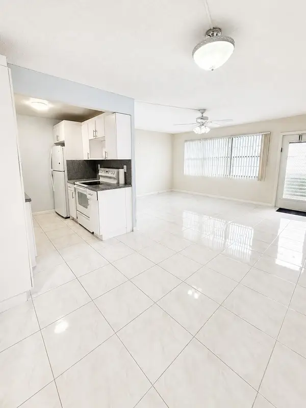 1089 Wolverton E #1089, Boca Raton, FL 33434