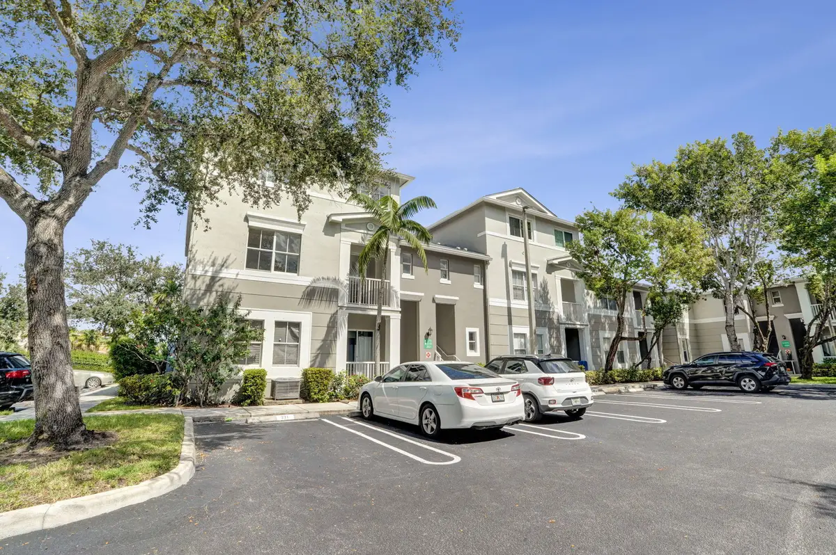2016 Shoma Drive #2016, Royal Palm Beach, FL 33414 - #1