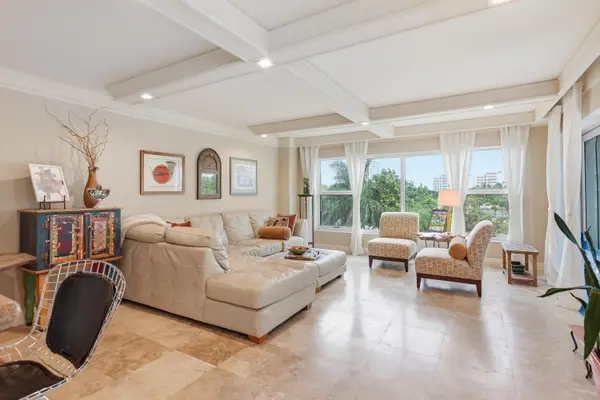 875 E Camino Real #4D, Boca Raton, FL 33432