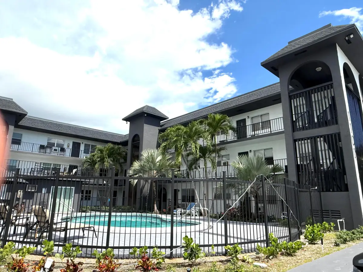 1100 NE 9th Avenue #202, Fort Lauderdale, FL 33304 - #1