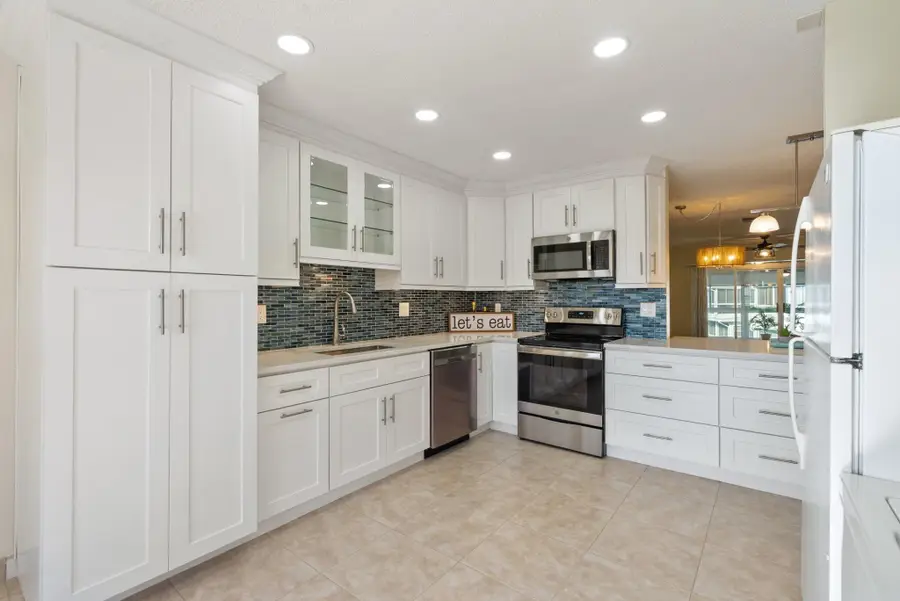 1740 NW 19th Terrace #202, Delray Beach, FL 33445 - #3