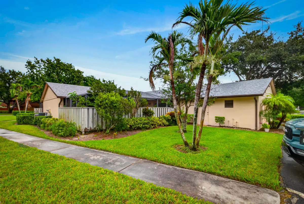 1435 Captains Walk, Fort Pierce, FL 34950 - #1