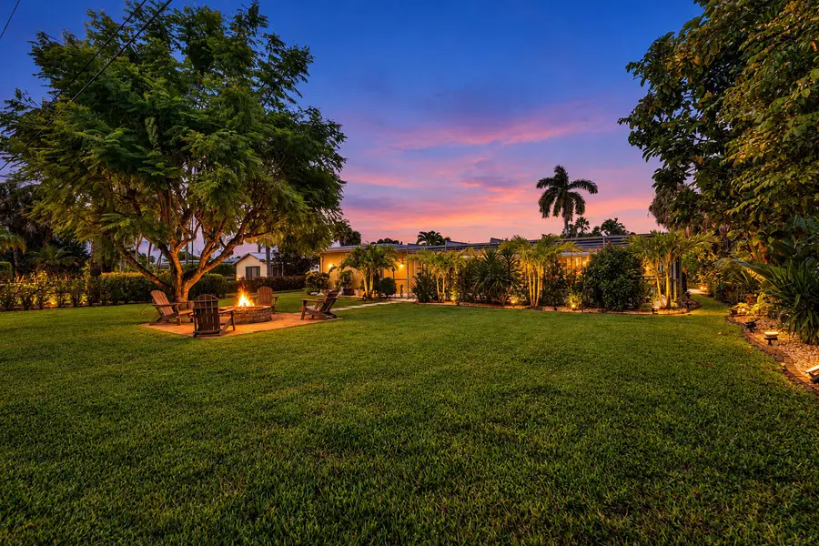 949 Laurel Road, North Palm Beach, FL 33408 - #3