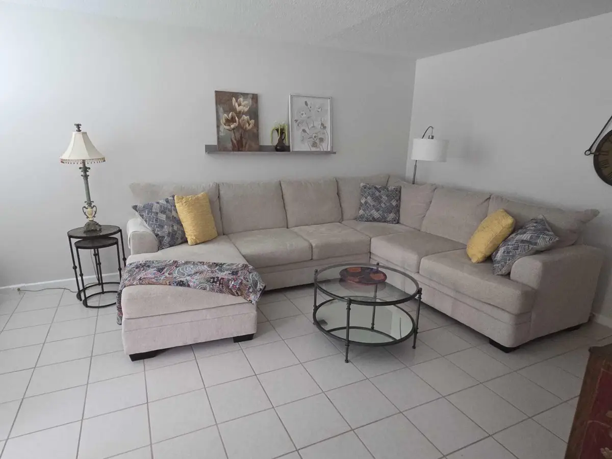 1004 Newport G #1004, Deerfield Beach, FL 33442 - #1
