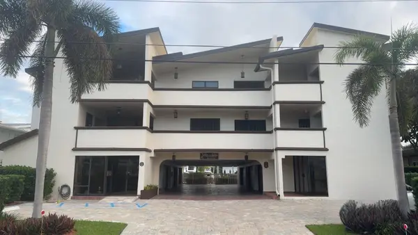 3208 SE 12th Street, Pompano Beach, FL 33062