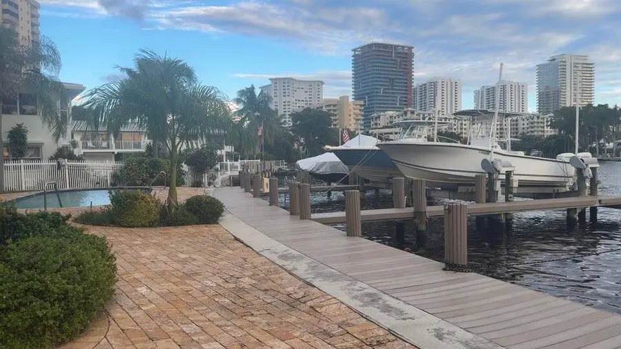 3208 SE 12th Street #301, Pompano Beach, FL 33062 - #3