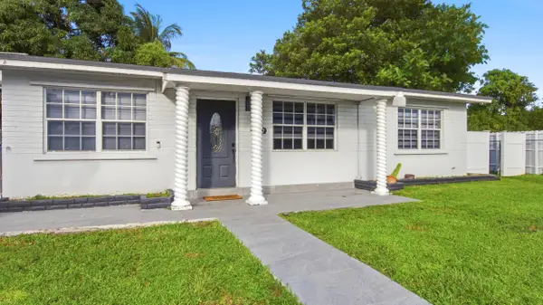 3907 SW 59th Avenue #1, West Park, FL 33023