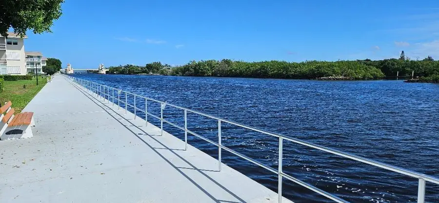 800 W Horizons W #104, Boynton Beach, FL 33435 - #3
