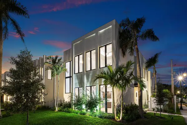 735 SE 4th Avenue, Delray Beach, FL 33483