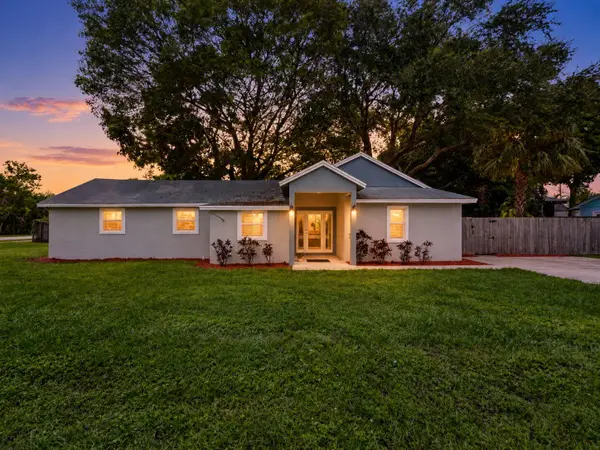 3109 SE Amherst Street, Stuart, FL 34997