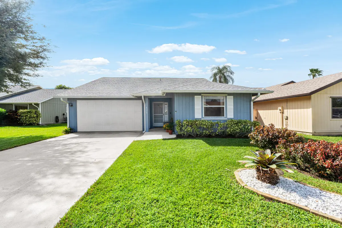 4270 SE Boxleaf Place, Stuart, FL 34997 - #1