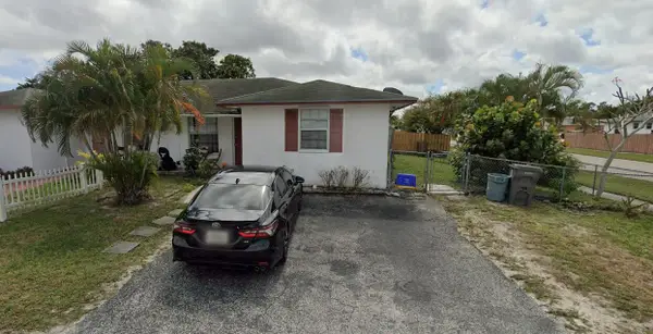 5288 E Cannon Way, West Palm Beach, FL 33415