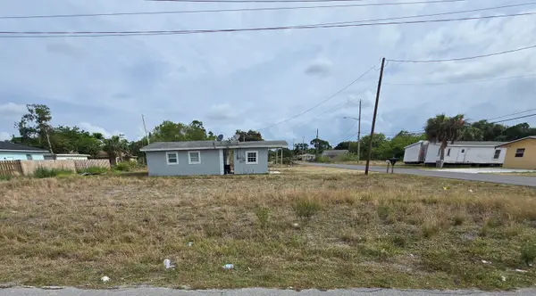 2520 42nd Place, Vero Beach, FL 32967