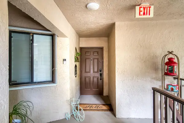 9511 NW 2nd Place, Coral Springs, FL 33071
