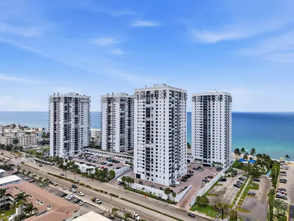 2101 S Ocean #202, Hollywood, FL 33019