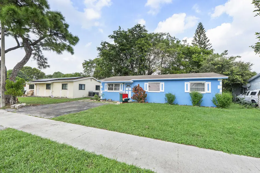 7207 SW 4th Court, North Lauderdale, FL 33068 - #2