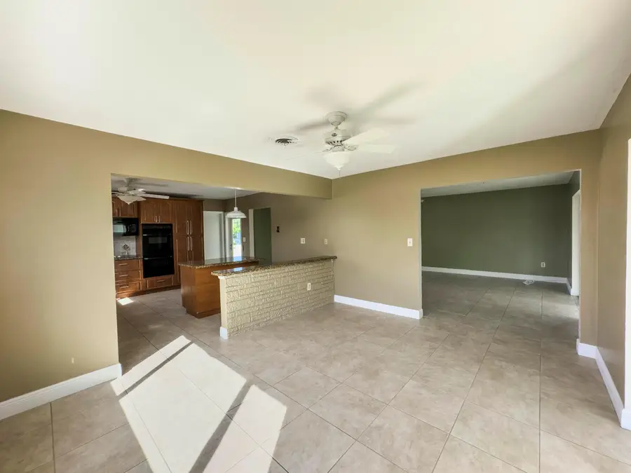 1025 Yale Drive, Hollywood, FL 33021 - #3