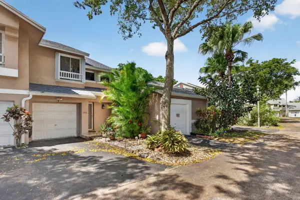 1991 Discovery Circle E, Deerfield Beach, FL 33442