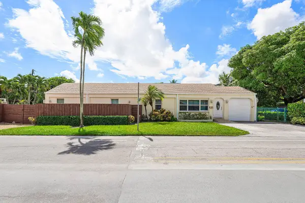 800 NE 6th Street #1, Fort Lauderdale, FL 33304
