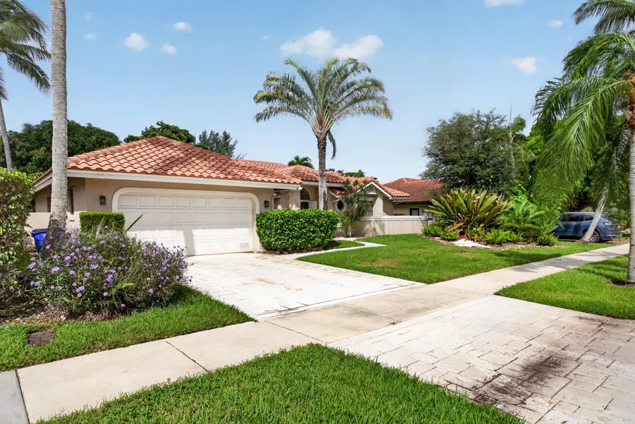 311 NW 37th Way, Deerfield Beach, FL 33442 - #2