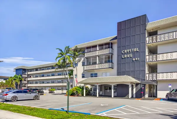 941 Crystal Lake Drive, Deerfield Beach, FL 33064