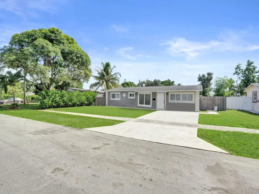 6230 NW 18th Court, Sunrise, FL 33313 - #2