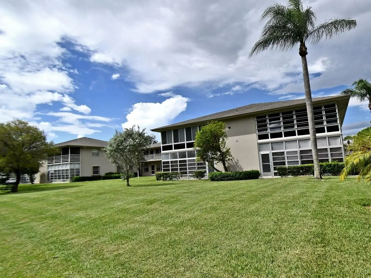 12 Lake Vista Trail #202, Port Saint Lucie, FL 34952 - #1