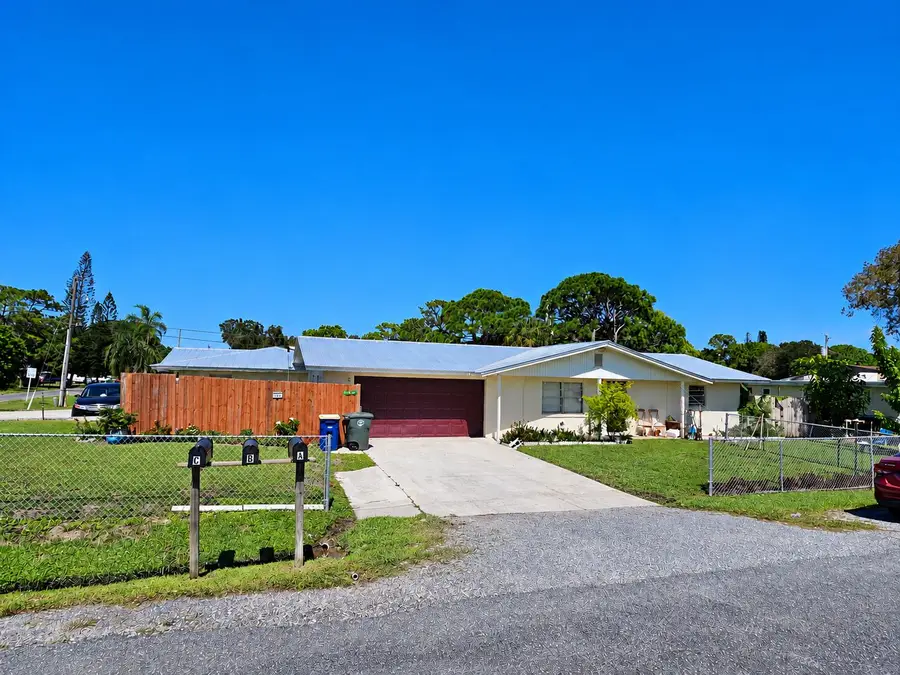 950 Revels Lane, Fort Pierce, FL 34982 - #2